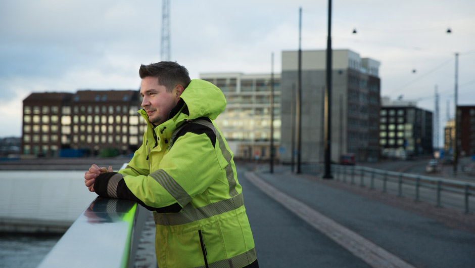 Tietomalliasiantuntijasta vuodessa koko hankkeen projektipäälliköksi